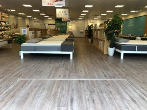 Vua Nệm lựa chọn Sàn đá công nghệ SPC NeoFloor cho showroom quy mô mới nhất tại Bắc Ninh